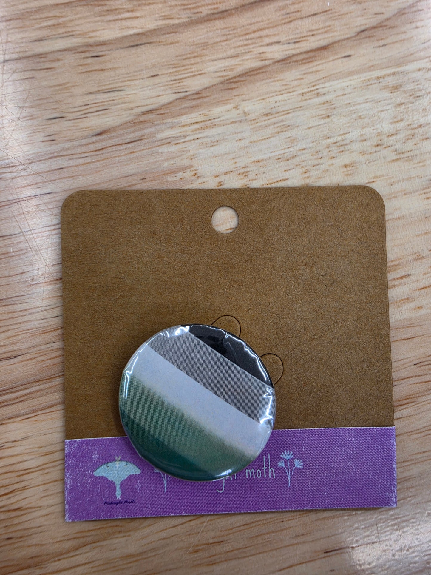 Aro Flag Pin