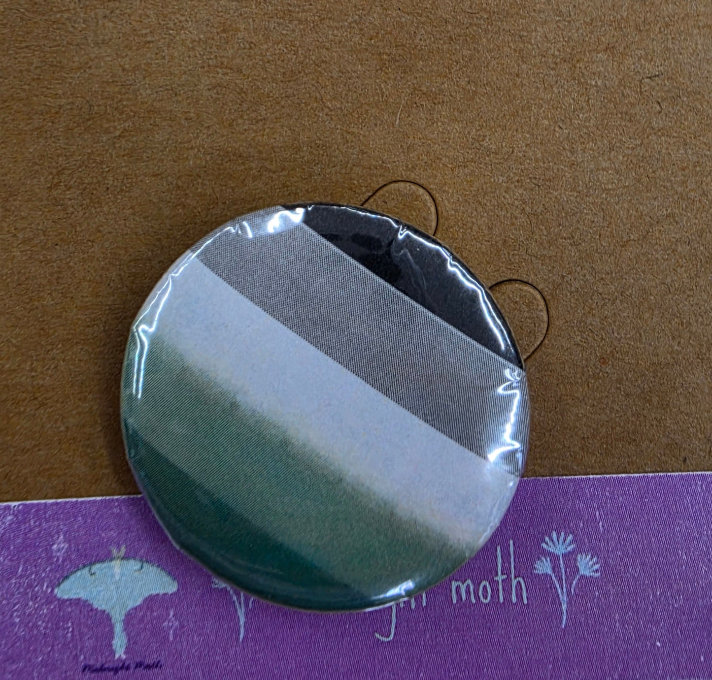 Aro Flag Pin