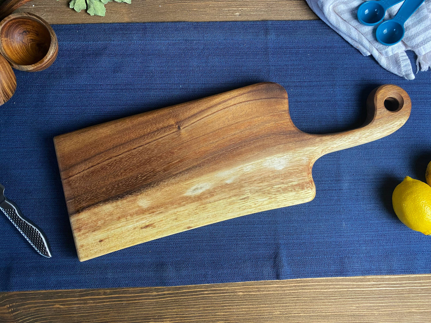 Medium Live Edge Bread/Appetizer Board