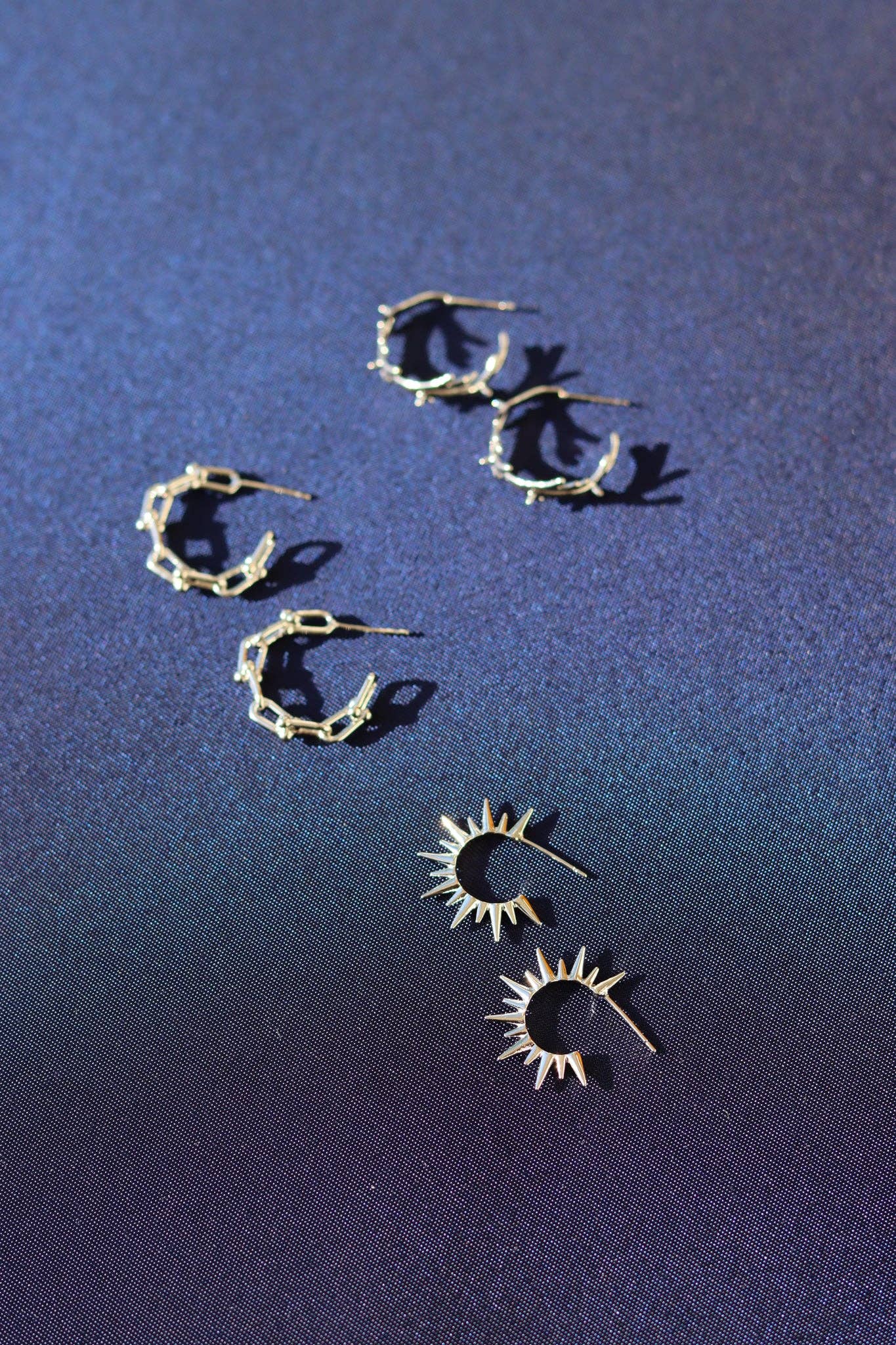 Z-WHITE GOLD PLATED STUDS 01