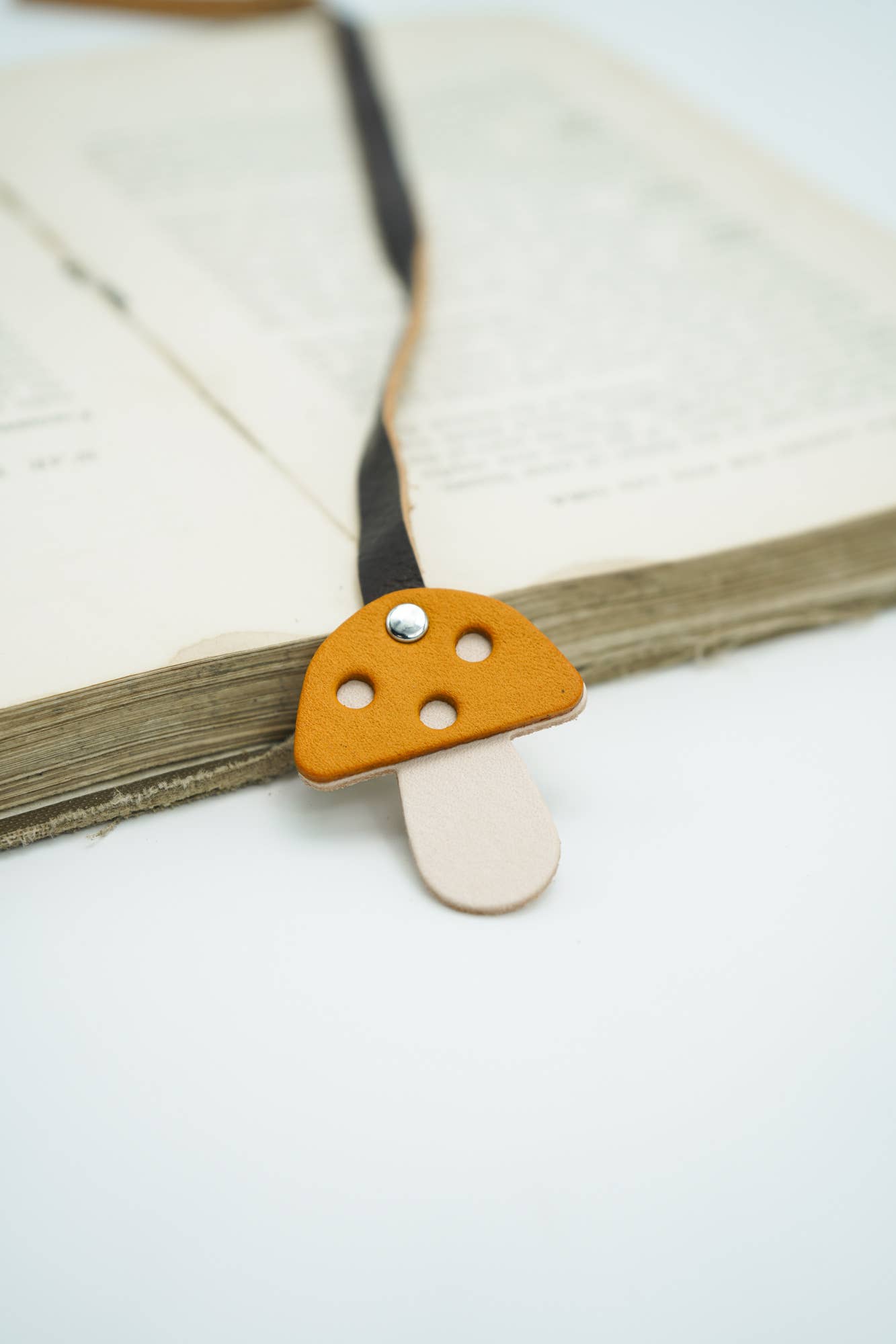 Bookmark - Mushroom