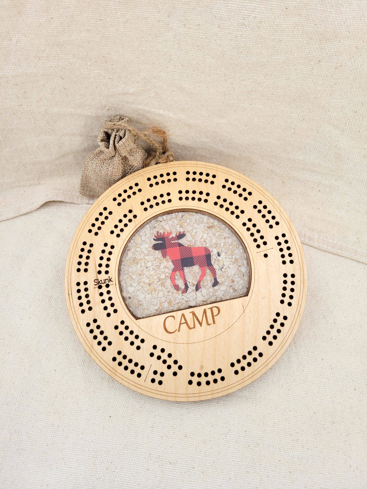 Cribbage Board - Buffalo Plaid Moose