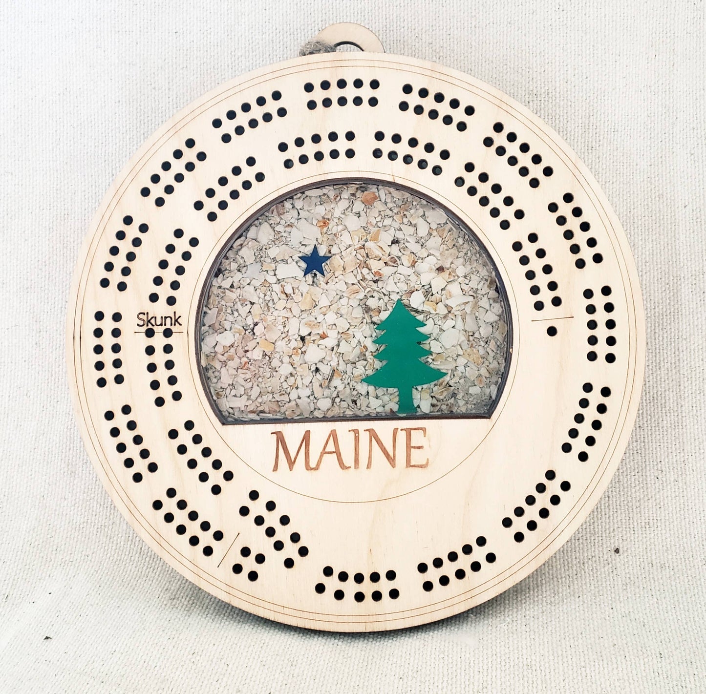 Cribbage Board - 1901 Maine Flag