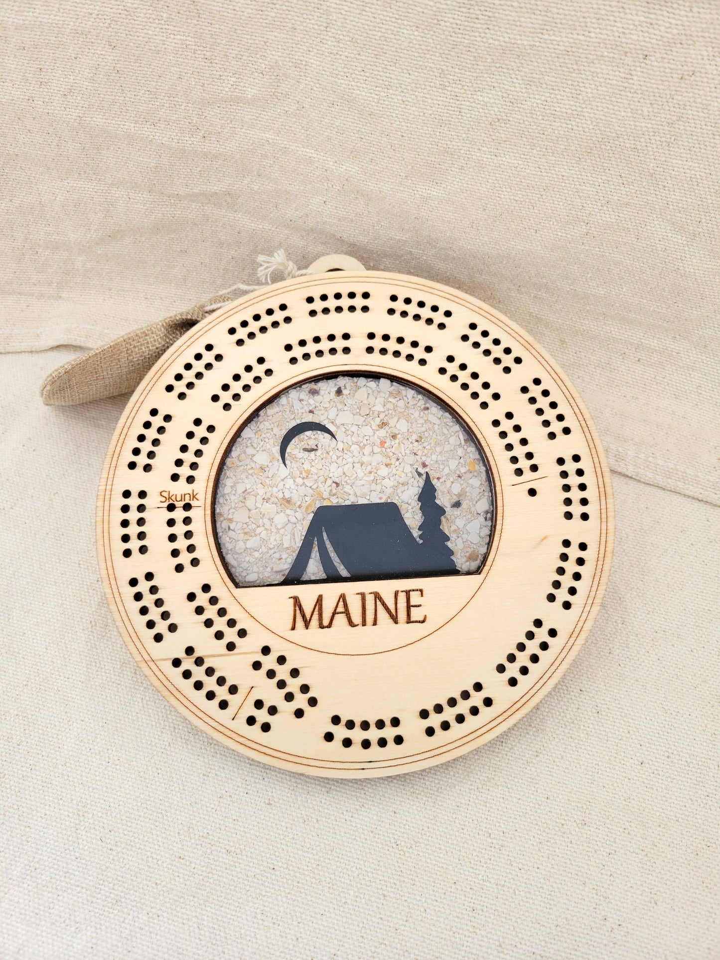 Cribbage Board - Tent Scene