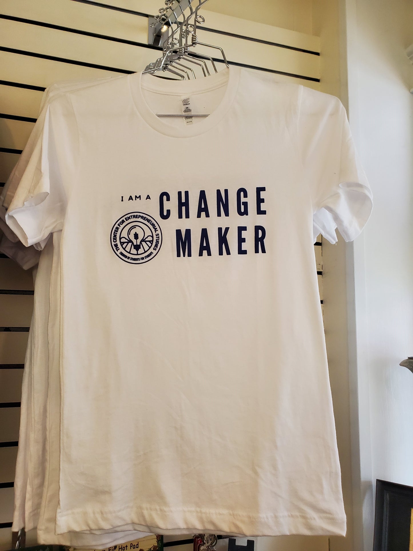T-Shirt - CHANGEMAKER