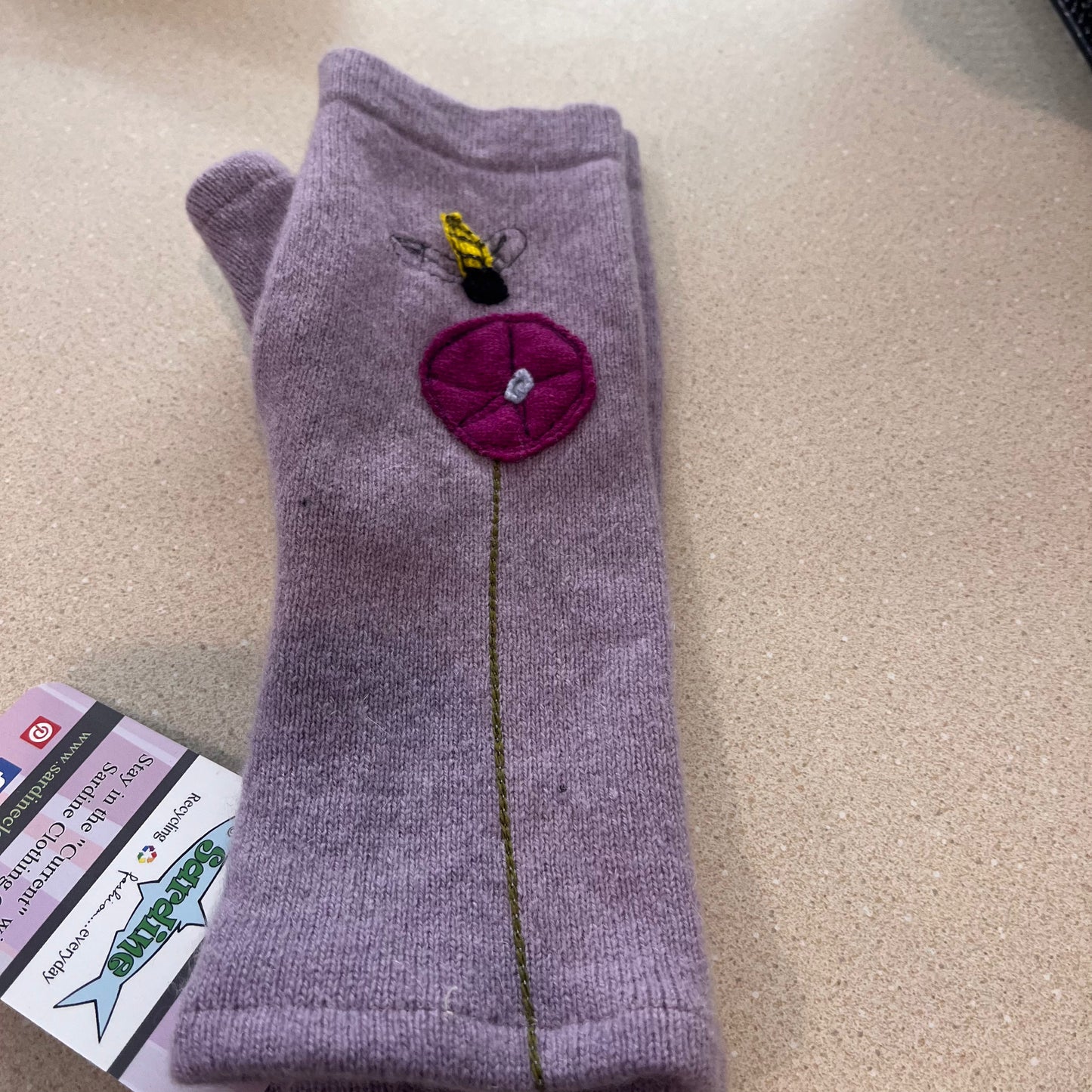 Cashmere Hand Warmers - Bee & Flower