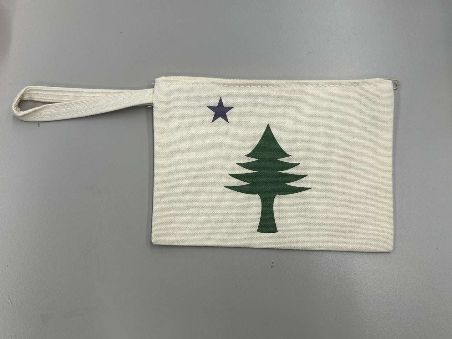Wristlet - Old Maine Flag