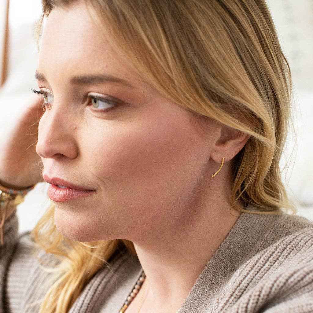 Earrings - Comet Curve/Gold Vermeil