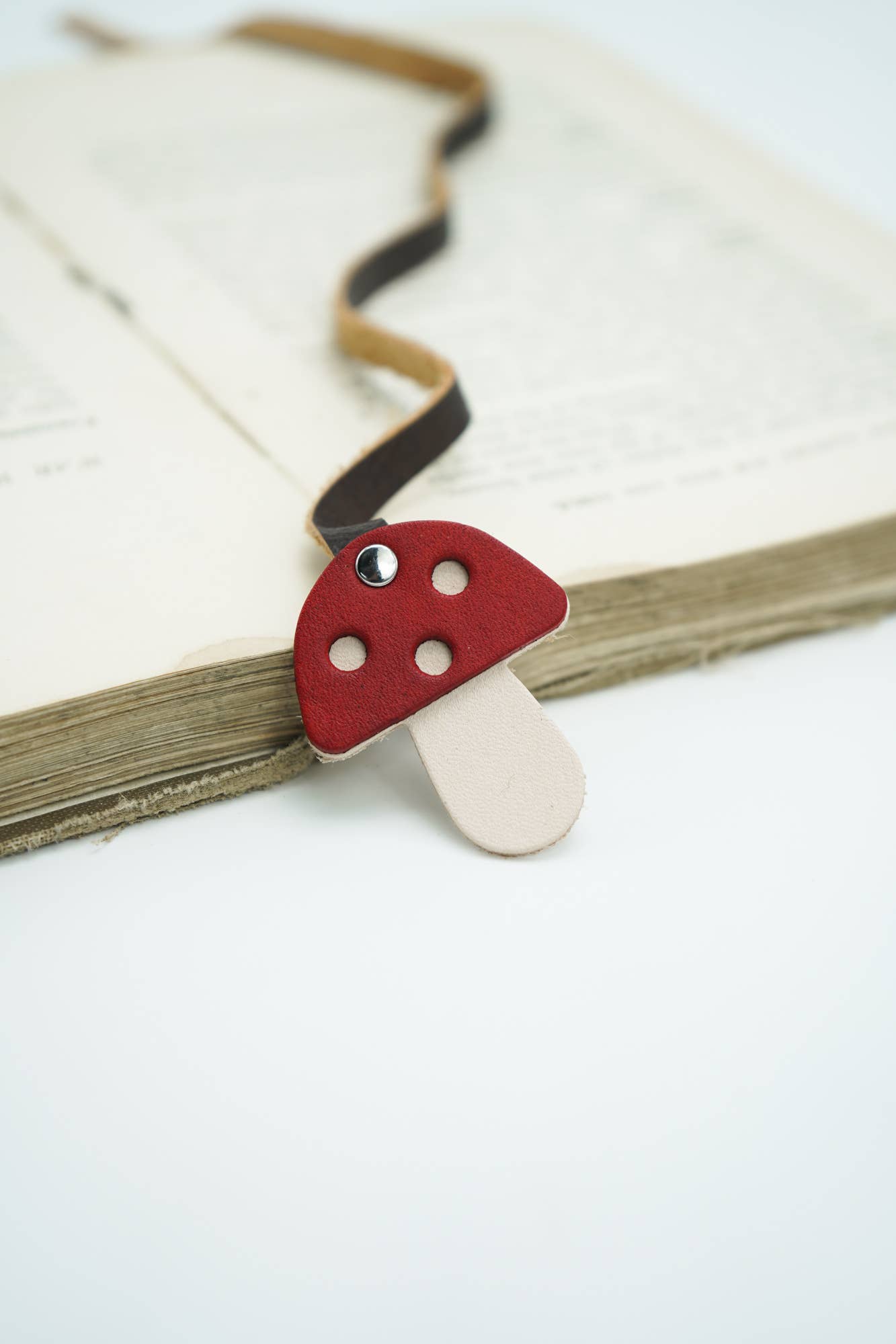 Bookmark - Mushroom