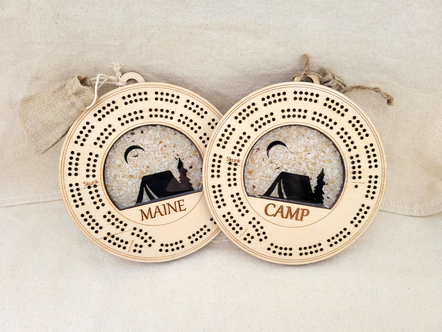 Cribbage Board - Tent Scene