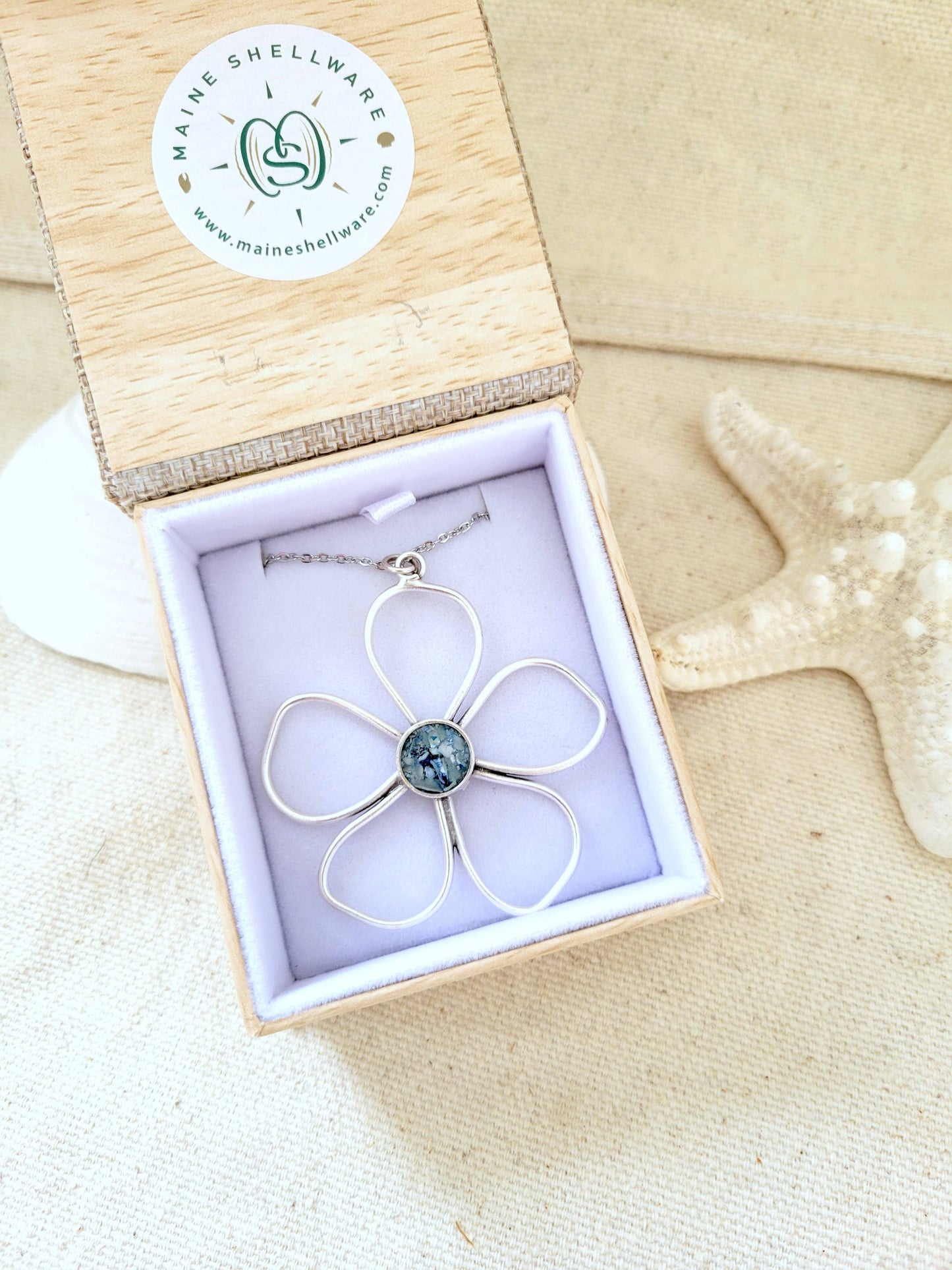 Necklace - Antique Silver Hibiscus Pendant