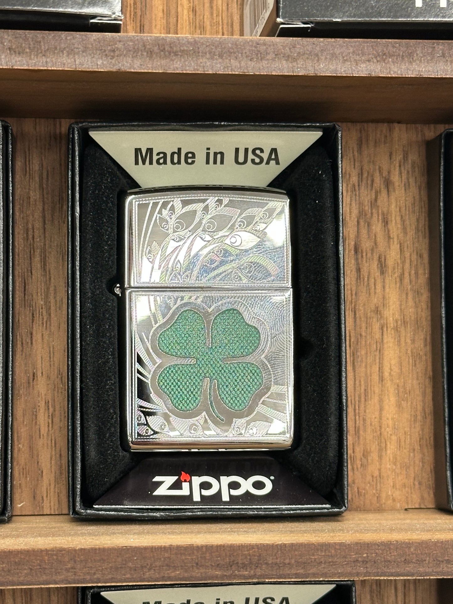 Zippo - Silver with Green Clover