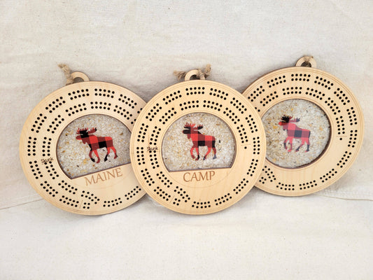 Cribbage Board - Buffalo Plaid Moose