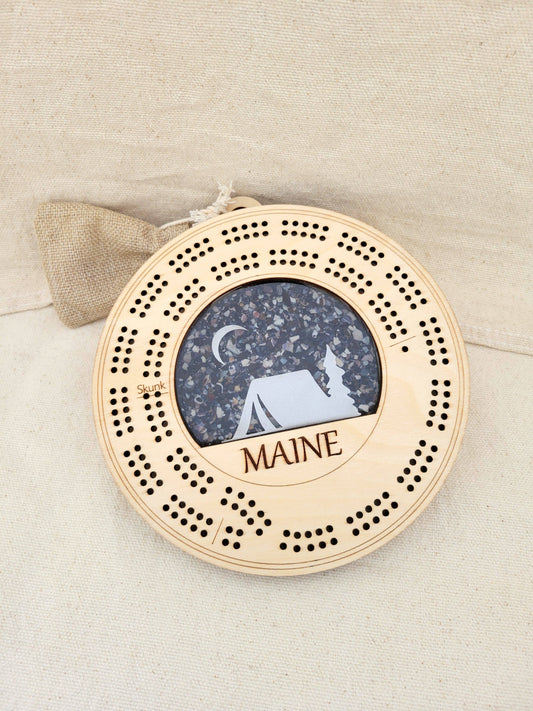 Cribbage Board - Tent Scene