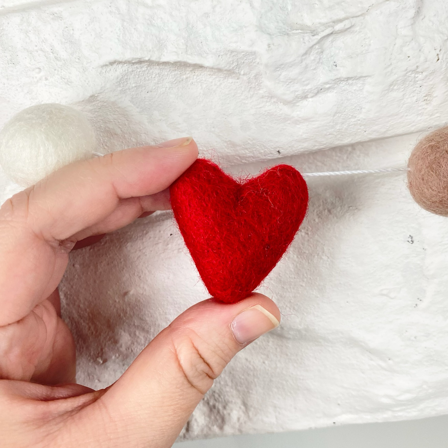 All-Heart Garland | Red