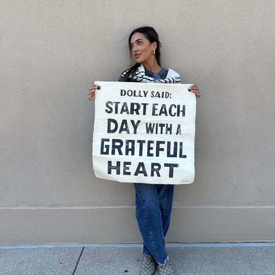 Wall Tarp - Dolly Parton